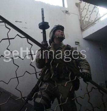 амриканский солдат с автоматом ППШ в Ираке