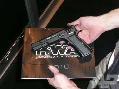 пистолет CZ75 от KWA