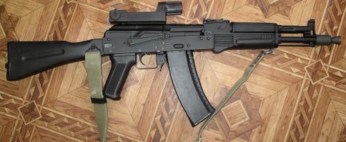 Cyma cm.040d AK-105 с установленной коброй